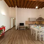 Residenza Santa Croce *