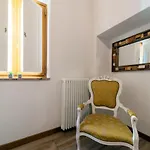 Residenza Santa Croce Apartamento *