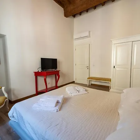 아파트 Residenza Santa Croce