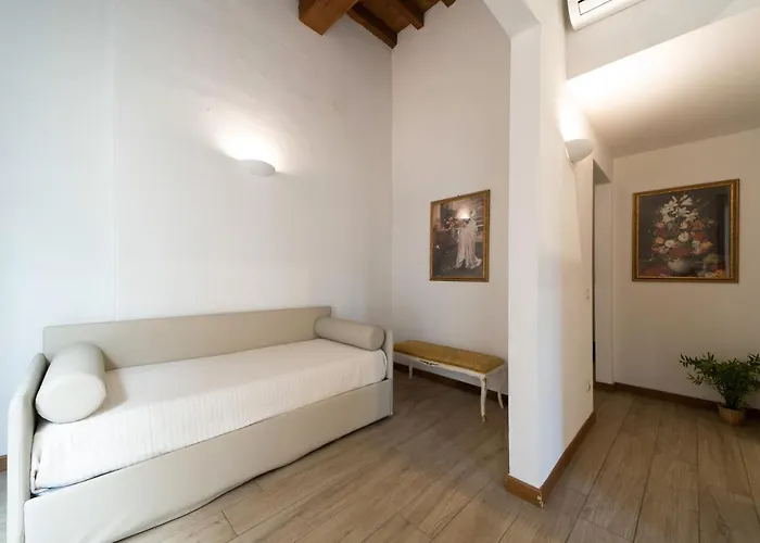 Residenza Santa Croce *