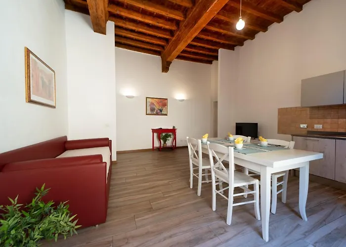 Residenza Santa Croce *